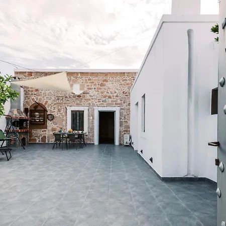 Antika Traditional Stone House Apartman *